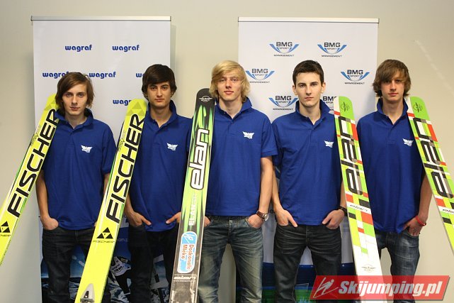 077 Wagraf Team